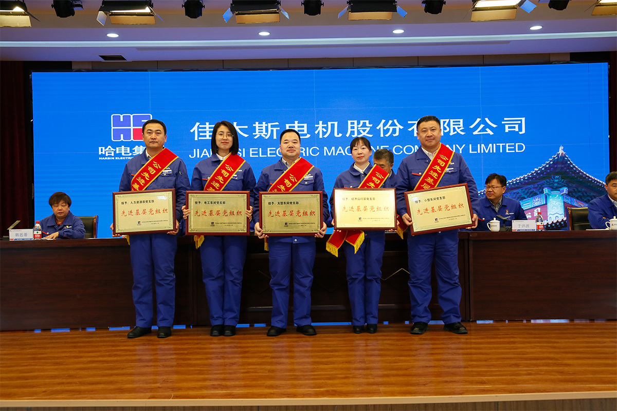 B3C3E6C89237172C684B7D04C87_AFEAC8EF_640BB.jpg?e= B3C3E6C89237172C684B7D04C87_AFEAC8EF_640BB.jpg?e=