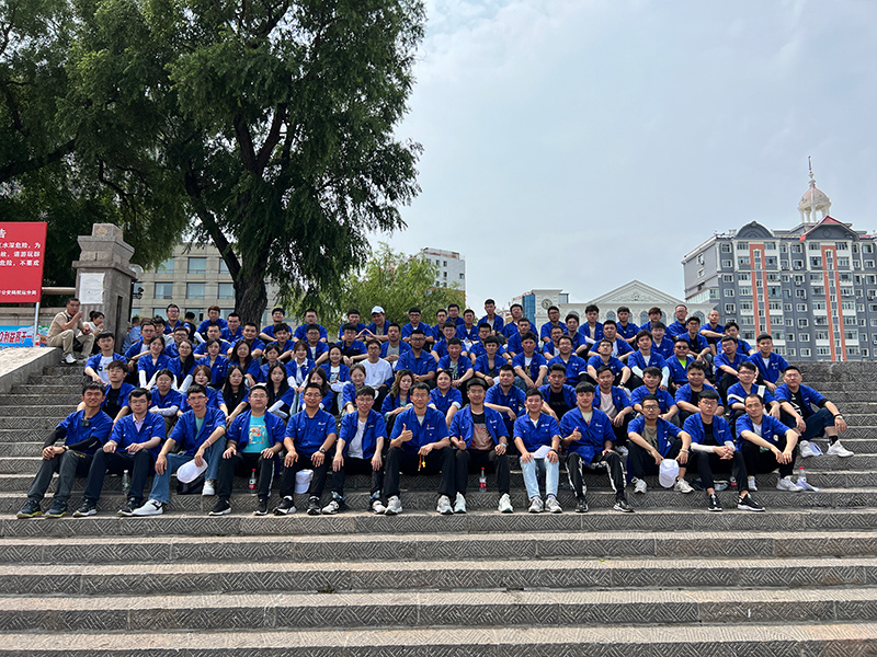 76FEEB29C483DC45F25D43B2594_1931145F_5503F.jpg?e= 76FEEB29C483DC45F25D43B2594_1931145F_5503F.jpg?e=